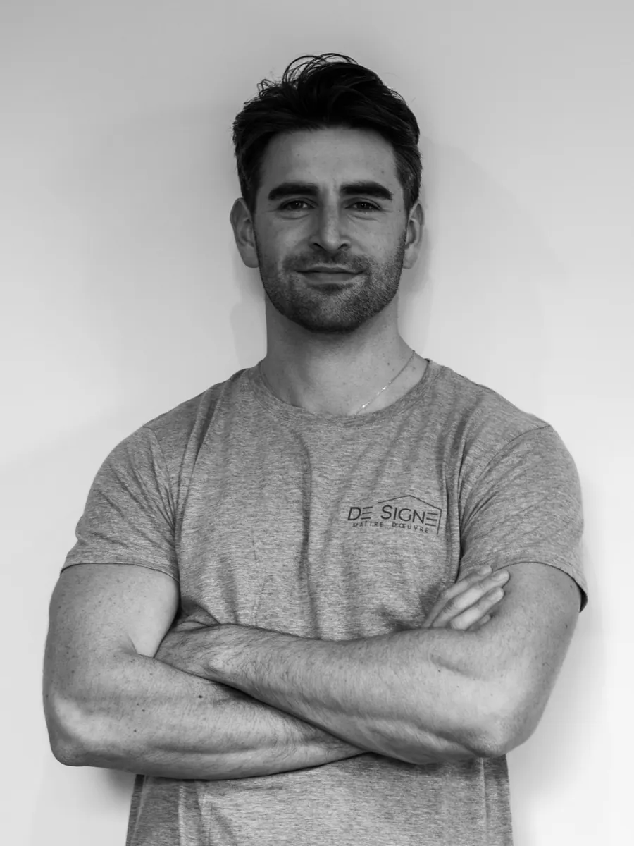 Portrait d'Alexis, économiste de la construction chez DE SIGNE Concept