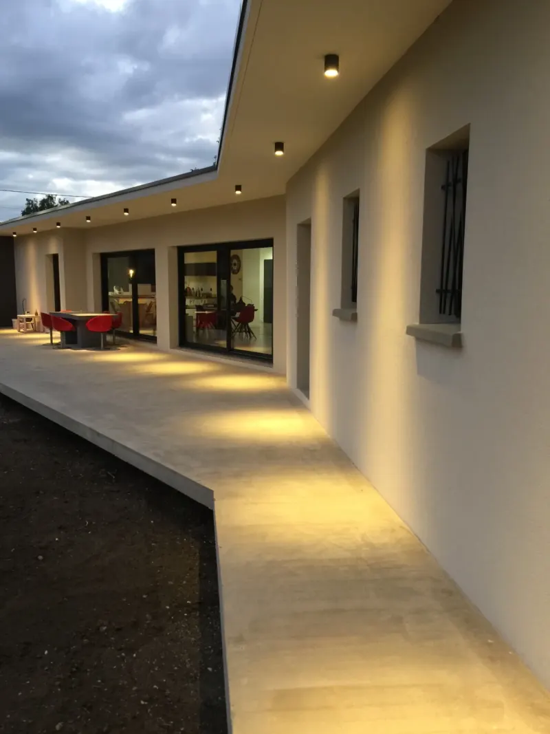 Terrasse éclairée